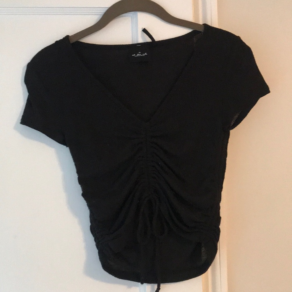 Tee with scrunch tie middle